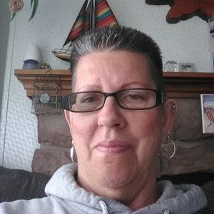 Meet your Posher, Diane